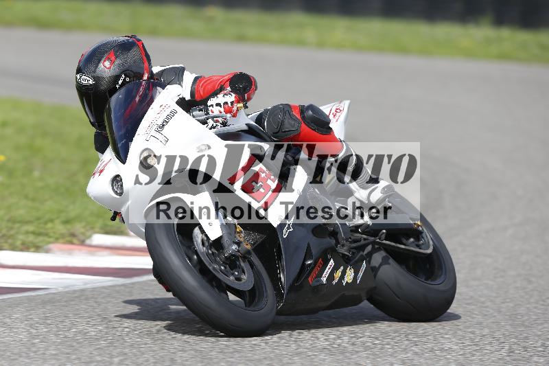 /53 16.09.2025 Track Day Domi Aegerter ADR/Gruppe gruen/44-1